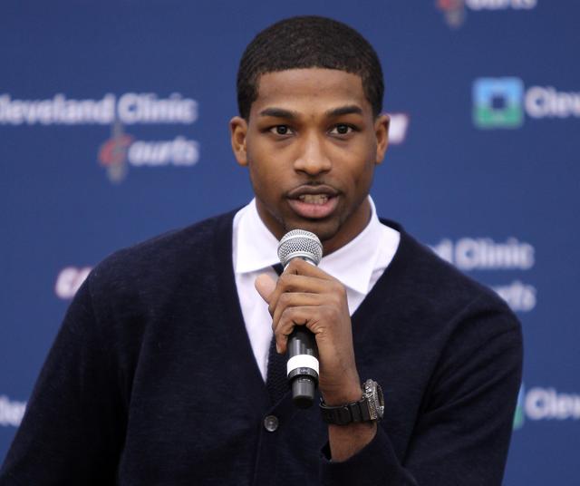 今日能否破荒？伊萨克时隔一个月再次代表利物浦登场（时隔一月再披利物浦战袍，伊萨克今日能否打破进球荒？）