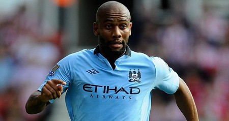 替补神兵！凯尔登·约翰逊5分钟轰13分，带队反超湖人9分（板凳奇兵凯尔登·约翰逊5分钟狂飙13分，率队反超湖人9分）