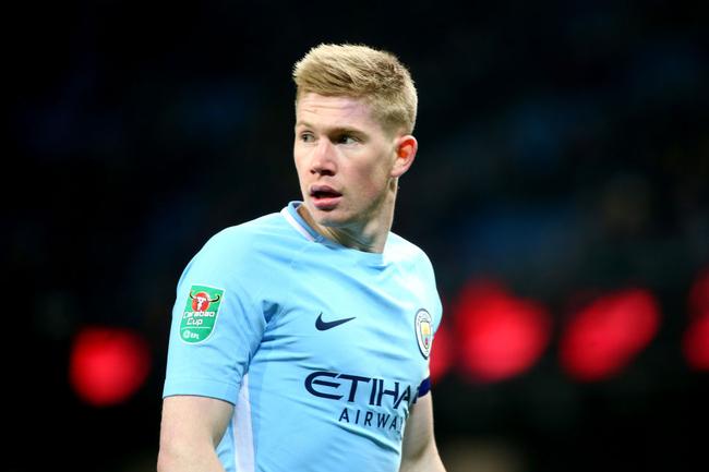 澳超半场：科斯格罗夫梅开二度，奥克兰FC2-1惠灵顿凤凰（澳超半场战报：科斯格罗夫双响，奥克兰FC暂2-1惠灵顿凤凰）