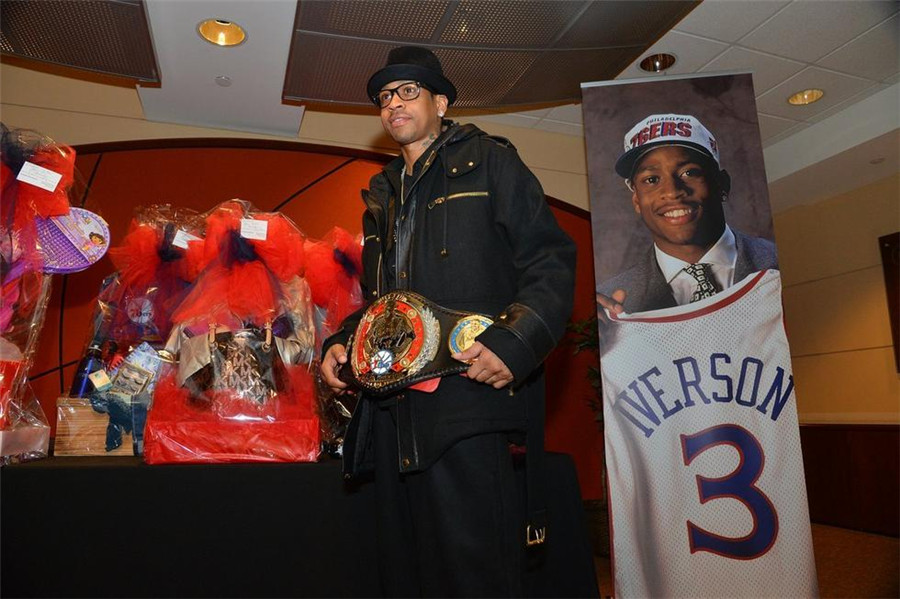 难打硬仗？枪手对阵英超前八有5场丢分，12月末再战维拉（硬仗成隐忧？阿森纳对英超前八已五次失分，年末再碰维拉）