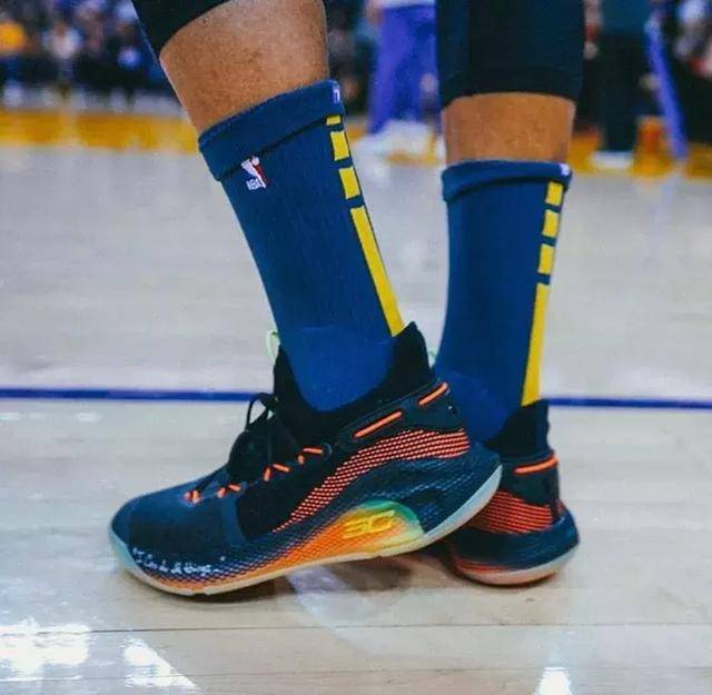 56分！韦瑟斯庞创CBA生涯最高分，亦创赛季球员得分纪录（韦瑟斯庞轰下56分，刷新个人CBA生涯与本赛季单场得分纪录）