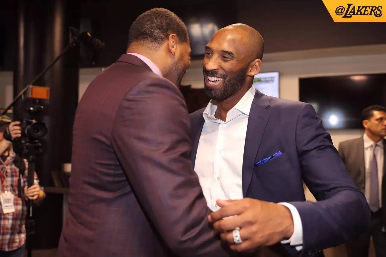 CBA比赛精彩瞬间：深圳队绝杀辽宁,（CBA高光时刻：深圳队压哨绝杀辽宁）