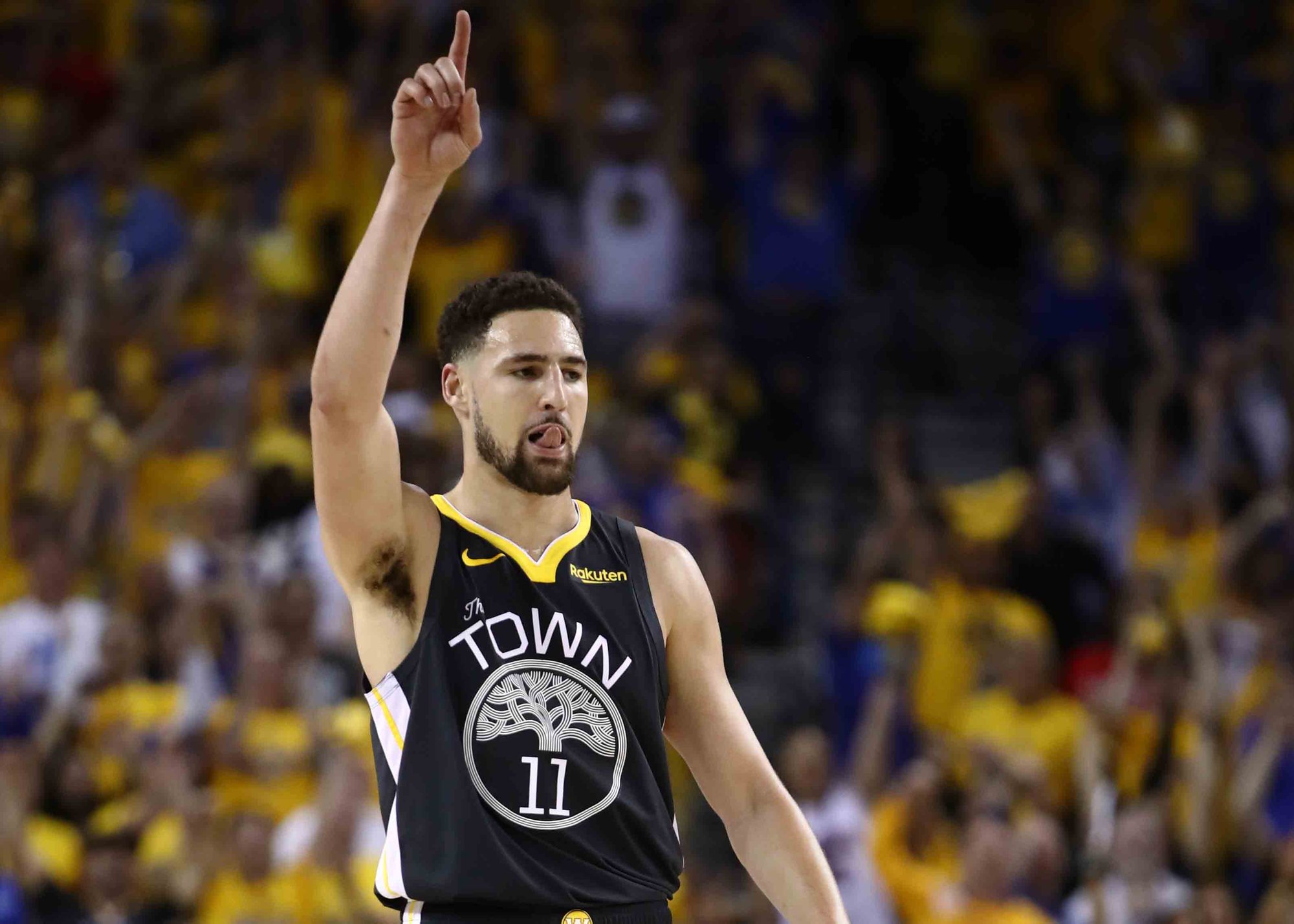 意天空：劳塔罗已返回米兰，即将归队参加训练备战米兰德比（意天空：劳塔罗回到米兰，即将随队合练备战米兰德比）