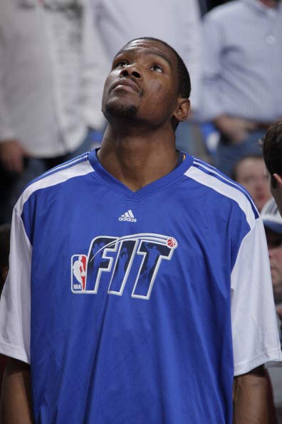 基耶利尼：相信伊尔迪兹会留队很多年；DV9受伤不会影响引援（基耶利尼：坚信伊尔迪兹会长期留队；DV9伤情不会改变引援计划）