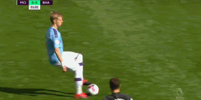 “苏超”赛季最佳阵容公布，马宁获裁判员纪念奖（苏超赛季最佳阵容揭晓，马宁获颁裁判员纪念奖）