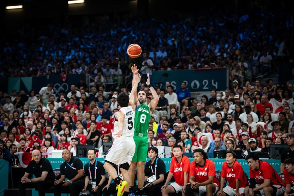 篮球CBA球队完成新赛季阵容搭建（CBA球队新赛季阵容组建完成）