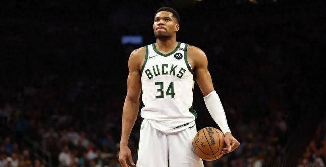 随着蓉城2-2，海港0-0，亚冠精英最新积分榜：中超三队包揽后三位（蓉城2-2、海港0-0后，亚冠精英积分更新：中超三队占据榜尾三席）