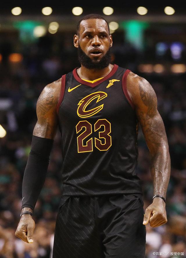 瓜帅28次对阵皇马14胜，历史上仅次于两名主帅（瓜迪奥拉对皇马28战14胜，历史纪录仅次两位主帅）