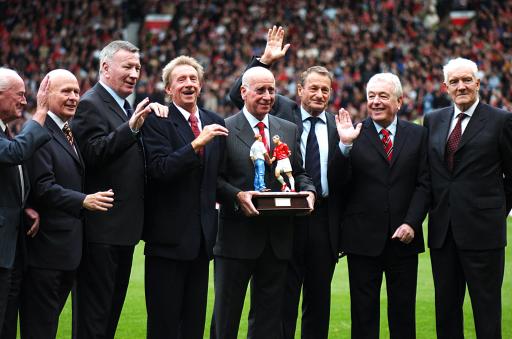 中超转会市场：广州队签下新前锋,（广州队完成前锋引援：中超转会最新消息）