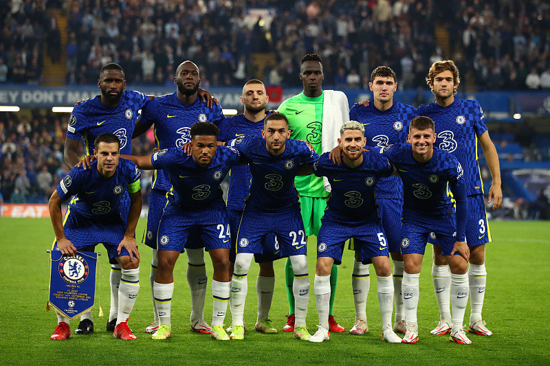 NBA：湖人险胜火箭 詹姆斯砍下38分（湖人惊险击败火箭：詹姆斯独砍38分）