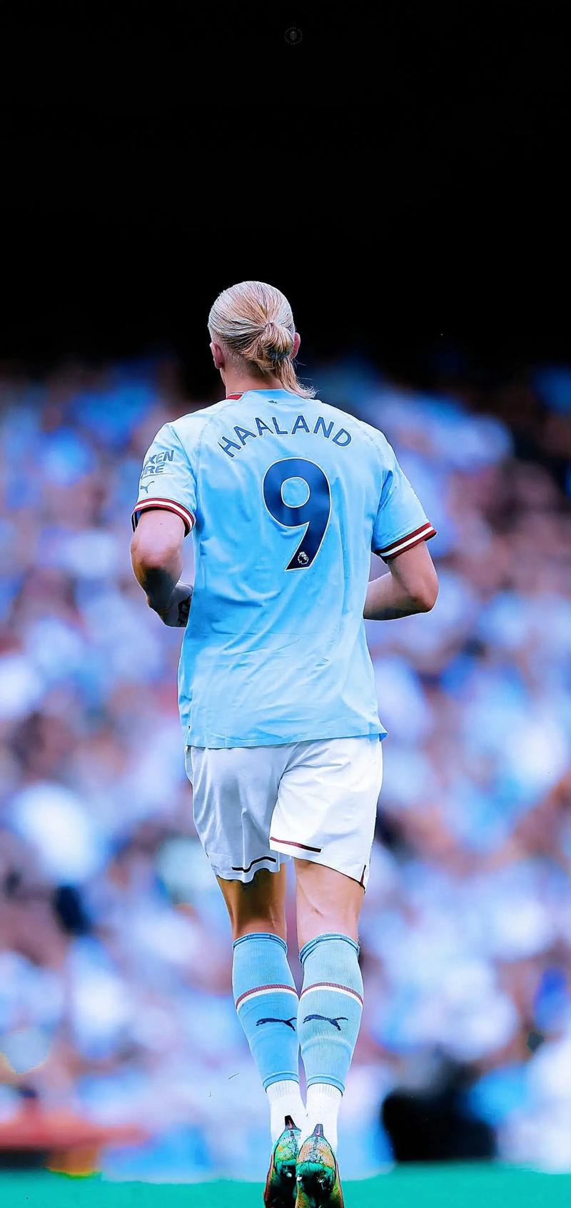 老将不易！普拉姆利篮下对抗受伤 右腹股沟酸痛本场比赛不会回归（老将再遇波折：普拉姆利篮下对抗受伤，右腹股沟酸痛，本场提前退赛）