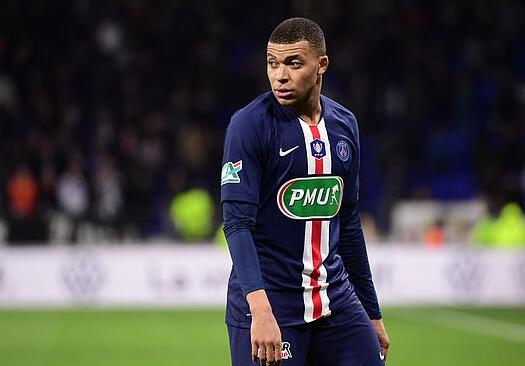 官方：中国香港代表队归化26岁原以色列籍中场巴拉克（中国香港代表队官宣：26岁前以色列籍中场巴拉克完成归化）