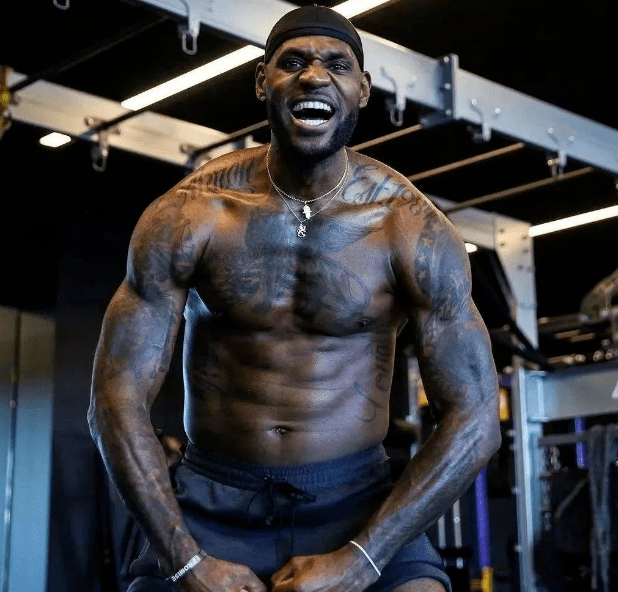 22-23赛季以来劳塔罗38次为国米打破僵局，队内断档第一（自22／23赛季以来，劳塔罗为国米38次先拔头筹，队内断层领先）