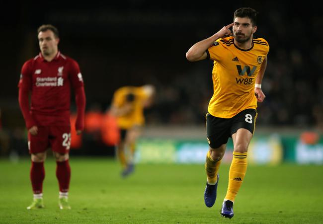 半场战报：法兰克福0-0美因茨，双方破门乏术（半场快讯：法兰克福0-0美因茨，场面胶着难破门）